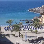 Apartman Elegant - Oceanview, Heated Pool