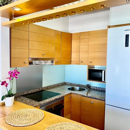 Elegant - Oceanview, Heated Pool 公寓 *