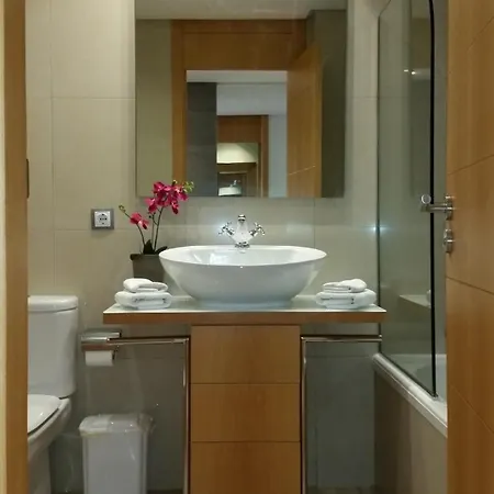 Elegant - Oceanview, Heated Pool * 阿德耶
