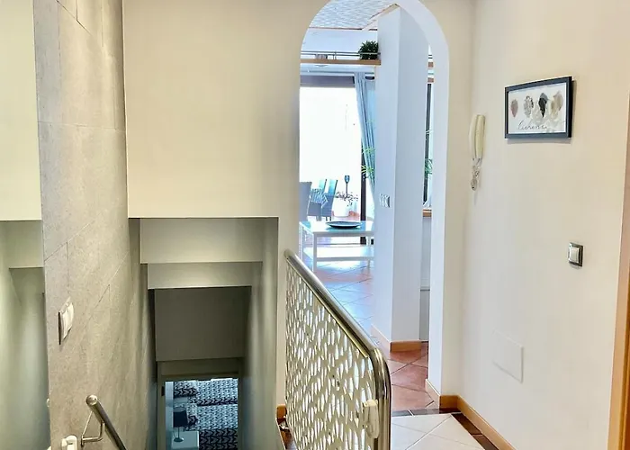 Apartment Elegant - Oceanview, Heated Pool *